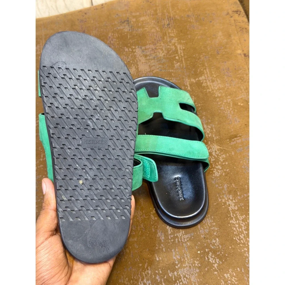 Hermes Chypre Sandals Green Suede Leather H Strap Slides Made in Italy